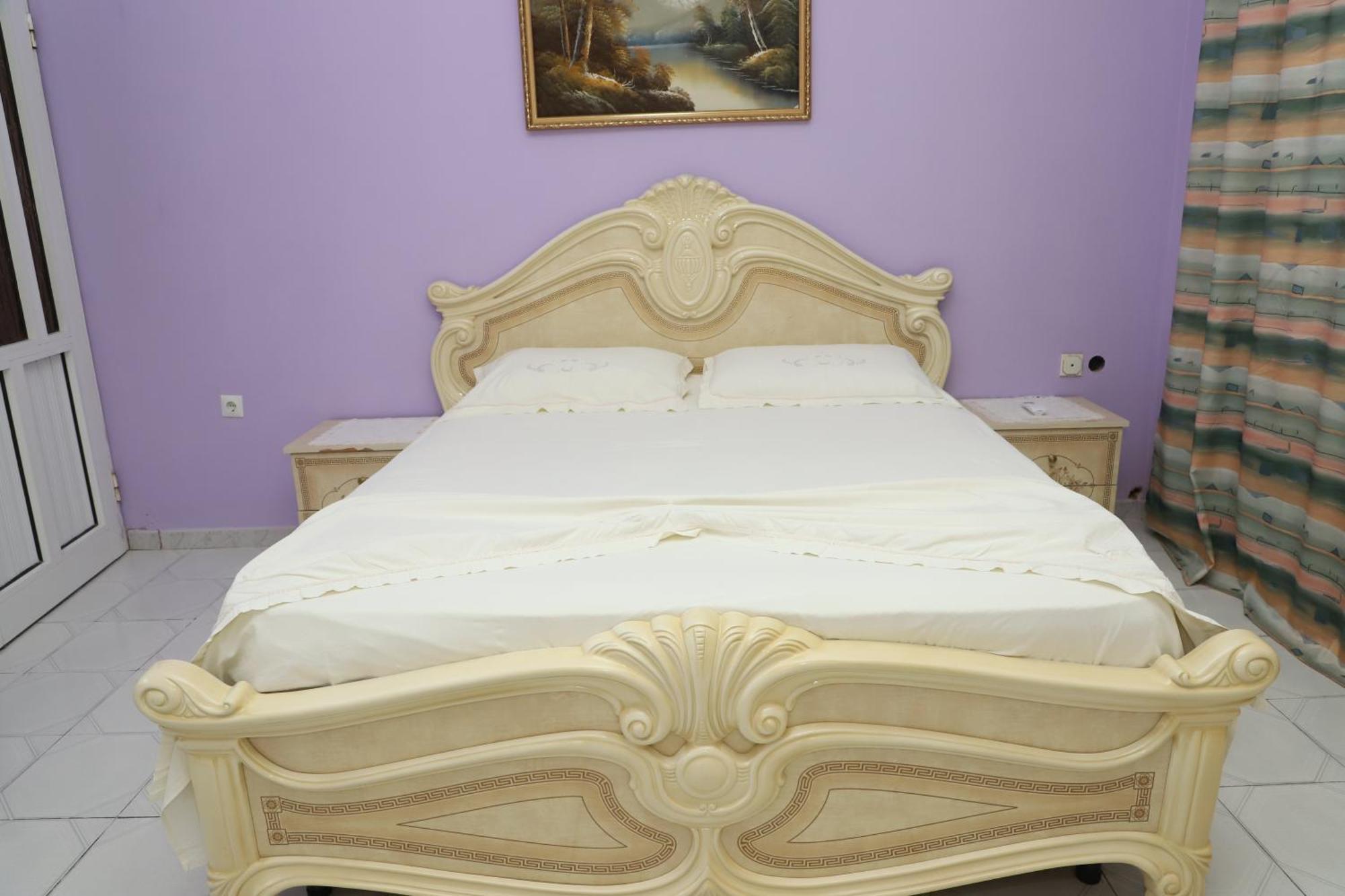 Guesthouse Katerina Berat Luaran gambar